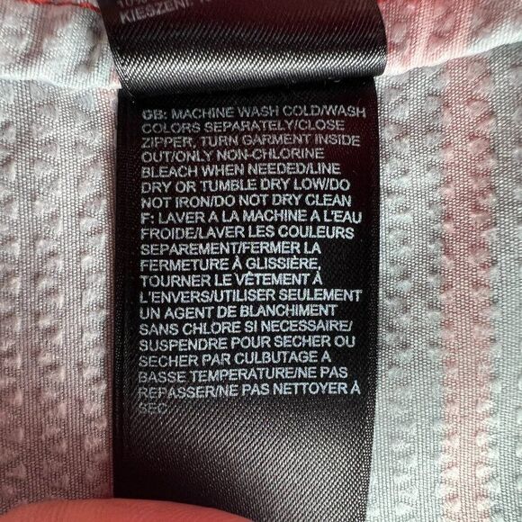 The North Face Boardshorts Men's Size 36 Red & Gray Camo Beach Swim Trunks - Picture 11 of 12